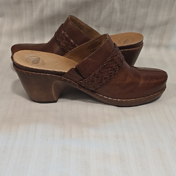 Nurture Brown Leather Clogs with Braided Detail and Buckle 8 - Picture 3 of 4